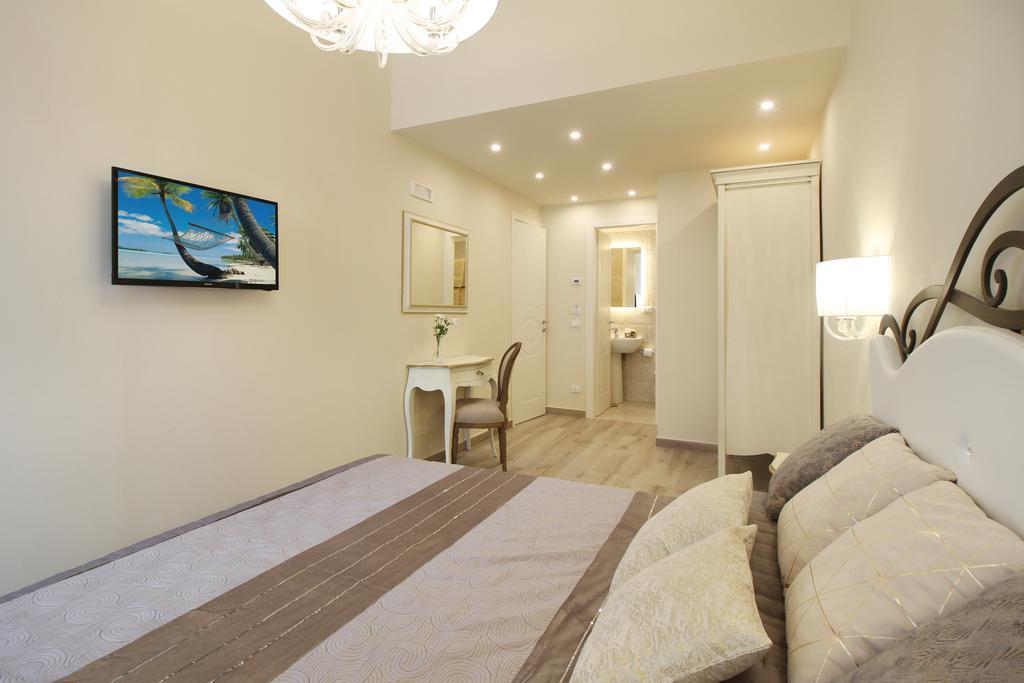 Lucca In Chic - No Ztl - Free Parking - Old City At 10Min By Walk Exterior foto